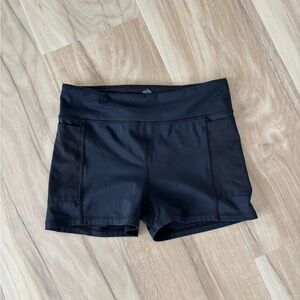 rabbit speedy leggy 2.5 shorts